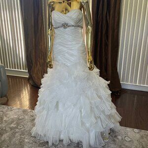 Alfred Angelo Wedding Dress Size 8 Strapless Mermaid Ruffle Train